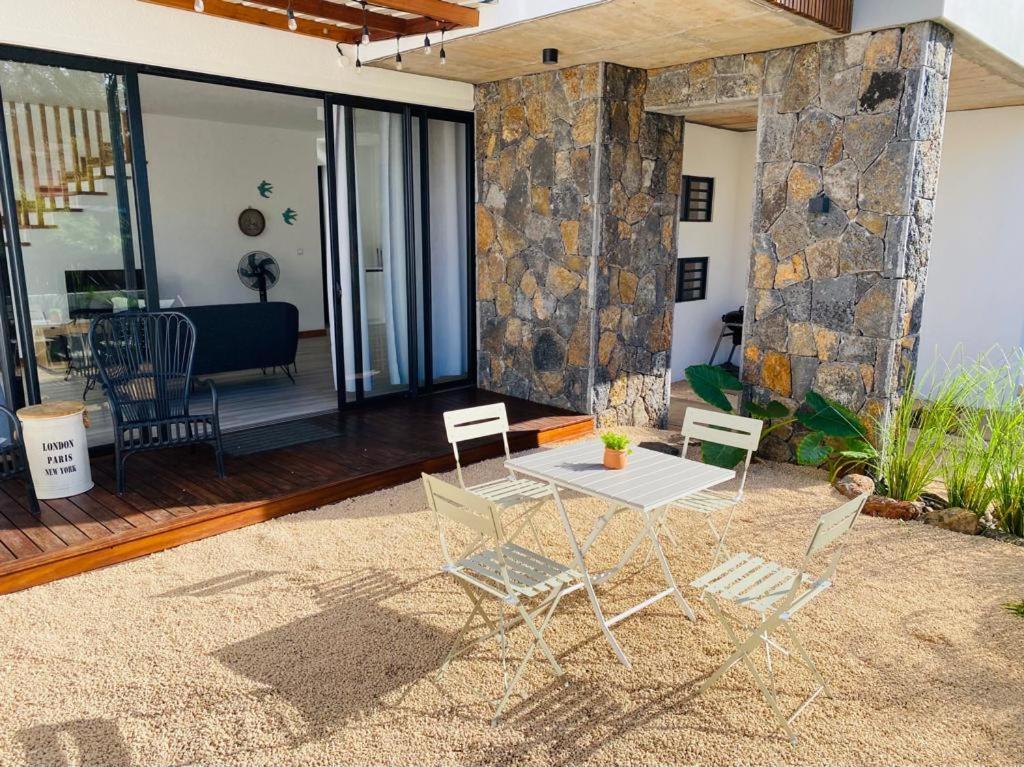 Into The Sun - Modern Holiday Home Albion Exterior foto